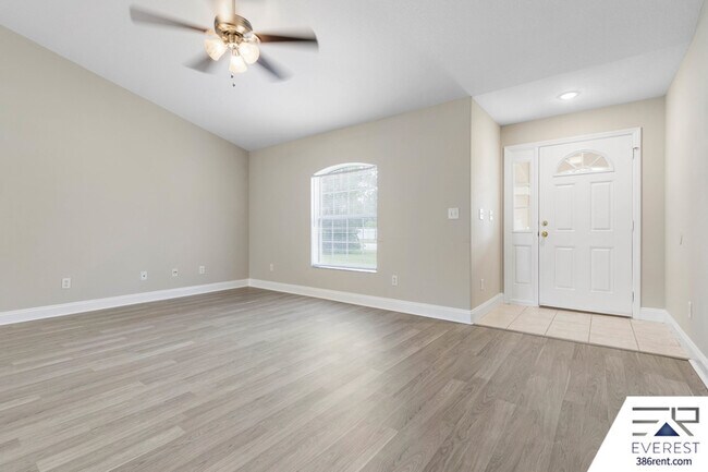 Building Photo - 30 Red Mill Dr