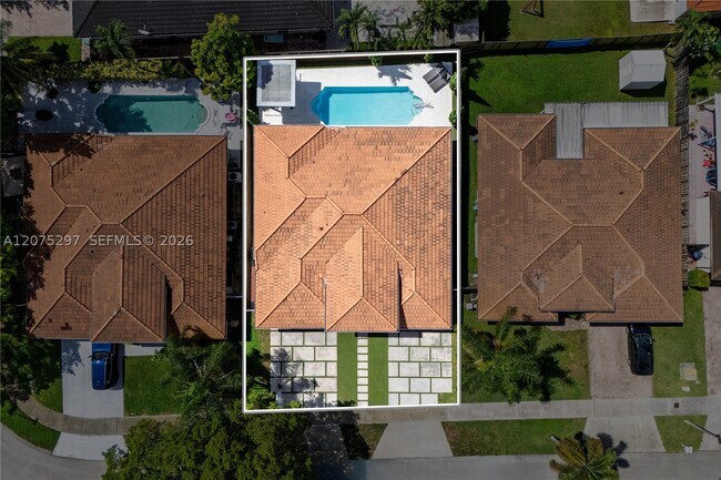 Building Photo - 15932 SW 101st Terrace