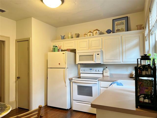 Building Photo - 420 W Franklin St