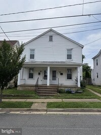 Building Photo - 618 Wolfe St