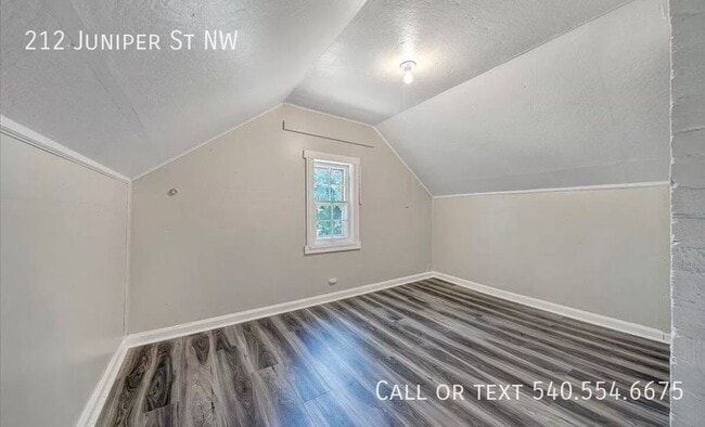 Building Photo - 212 Juniper St NW