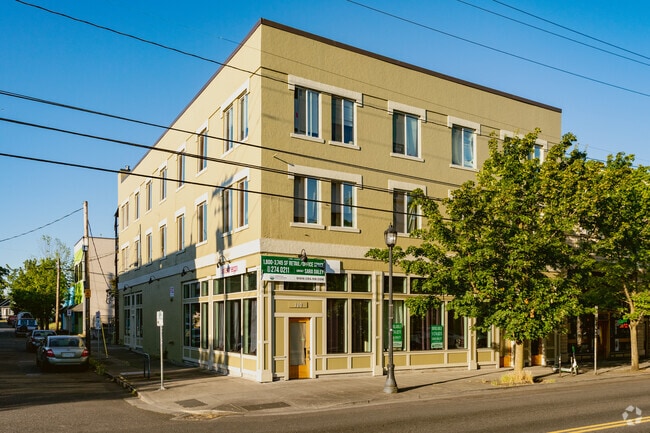 Building Photo - Campus Apartments