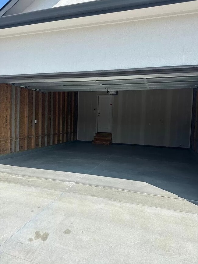 Building Photo - 1128 N Joye St