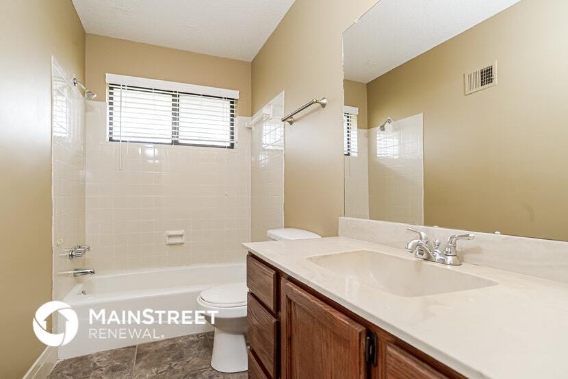 Building Photo - 611 W Sunrise Dr