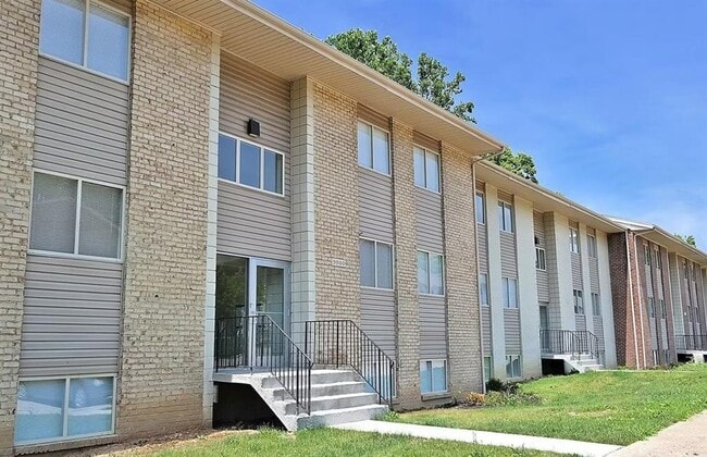 Primary Photo - 3771 Cornell Dr