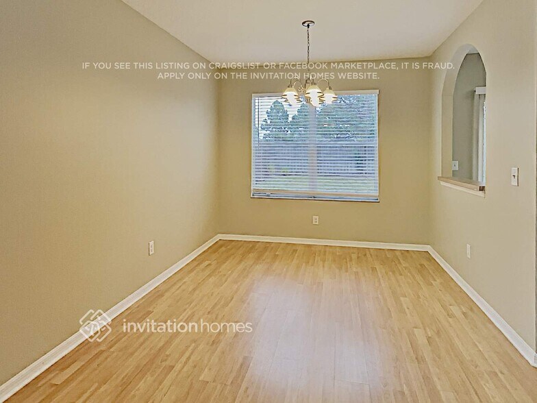 Building Photo - 12620 Adventure Dr