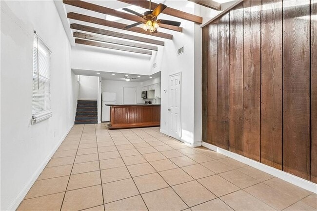 Building Photo - 1123 Hillary St