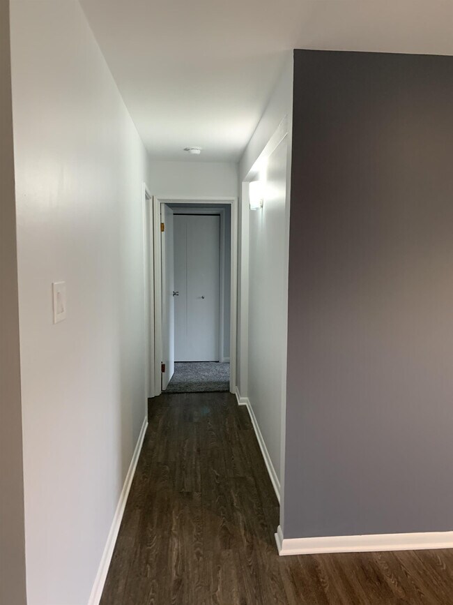 Building Photo - 5719 W 128th St
