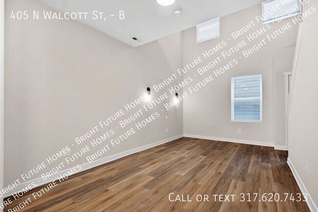 Building Photo - 405 N Walcott St