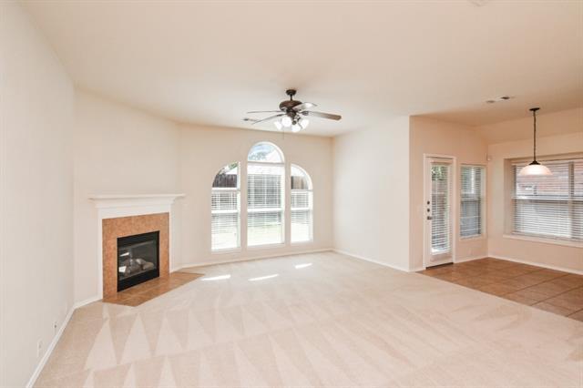 Building Photo - 2609 Swan Dr