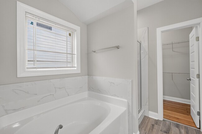 Building Photo - 2848 Cason Ln