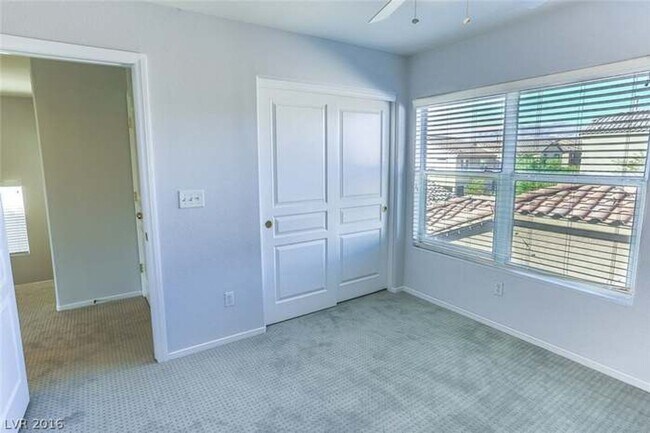 Building Photo - Southwest Three Bedroom Home!!!