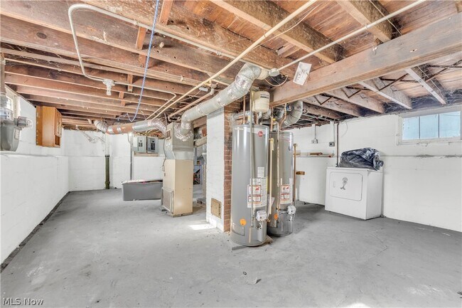 Building Photo - 3992 E 26th St