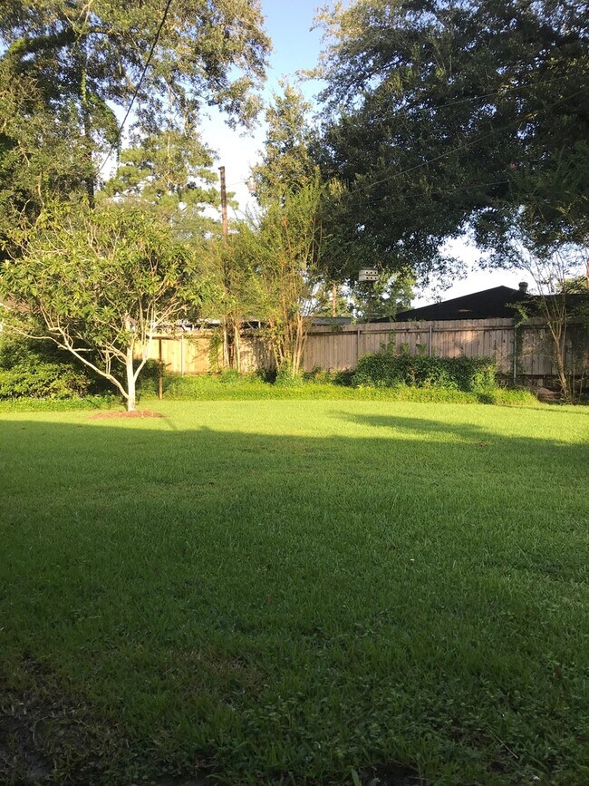 Building Photo - 115 Choctaw Rd