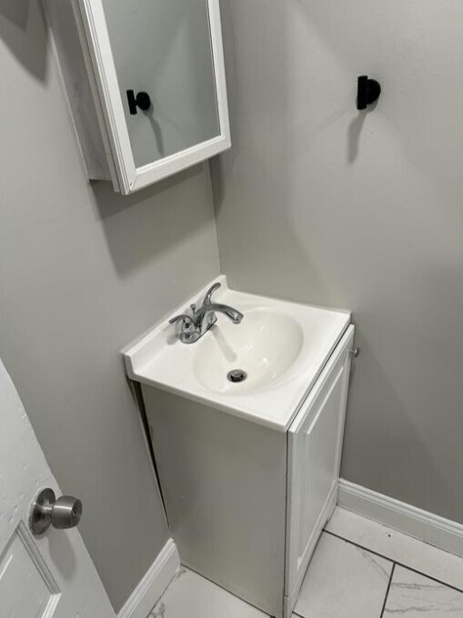 Building Photo - 1314 W Wishart St