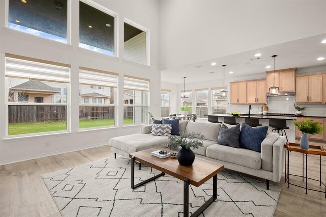 Building Photo - 20521 Martin Ln