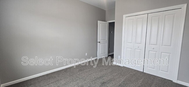 Building Photo - 8792 Elmont Cv