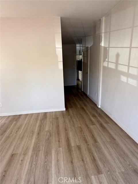 Building Photo - 1231 S Mariposa Ave