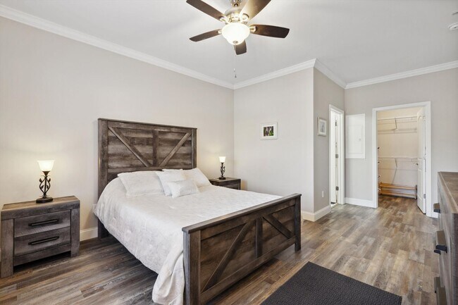 Building Photo - 235 Bishop Cap Cir