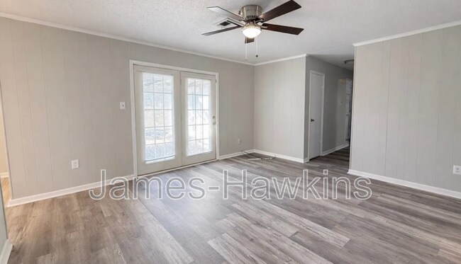 Building Photo - 341 N Burbank Dr