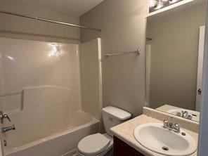 Building Photo - 326 Hidden Creek Ln