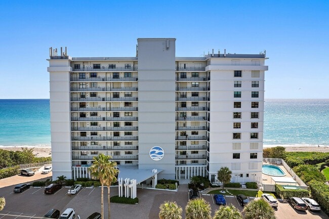 Primary Photo - 840 Ocean Dr