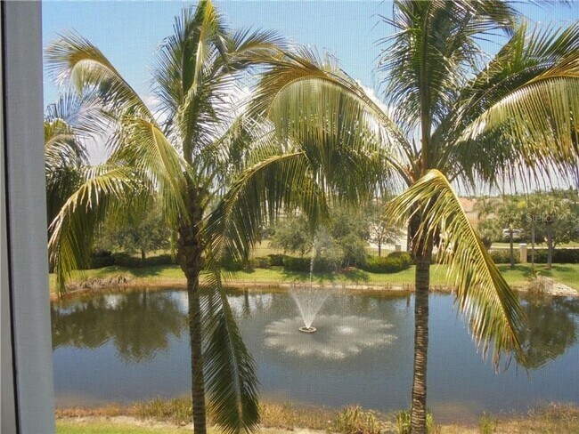 Building Photo - FOUNTAIN COURT CONDOMINIUM AVAILABLE FOR 2026 SEASON-HEART OF PUNTA GORDA