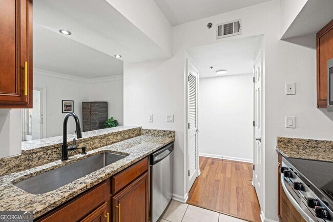 Building Photo - 275 13th St NE