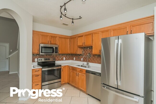 Building Photo - 12723 Adventure Dr