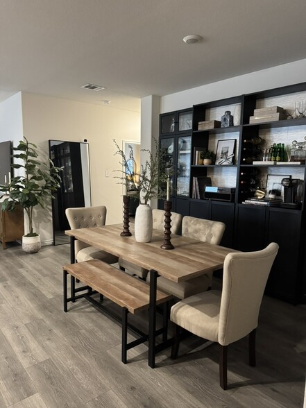 Dining - 1104 Egret Way