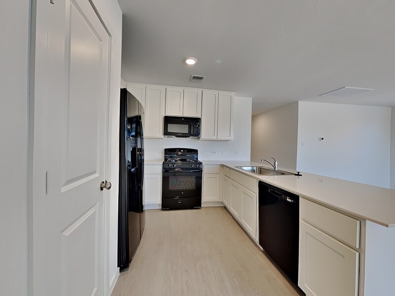 Building Photo - 3712 Los Cabos Dr