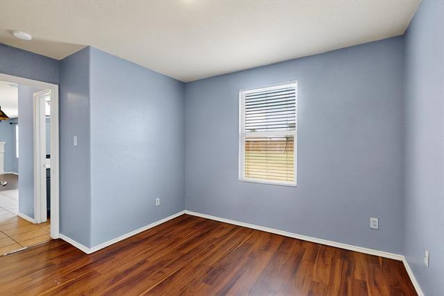 Building Photo - 621 Berry Tr