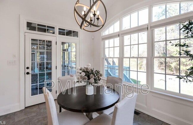 Building Photo - 3705 Westbury Lake Dr