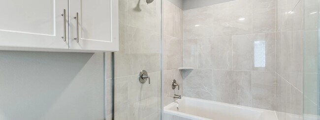Building Photo - Comfort, Location & Value Combined!
