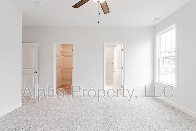 Building Photo - 73 Tannery Dr