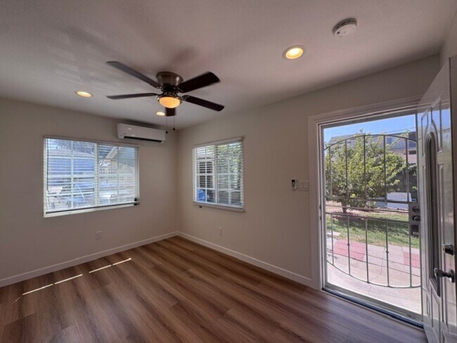 Building Photo - 1600 Sherman Pl