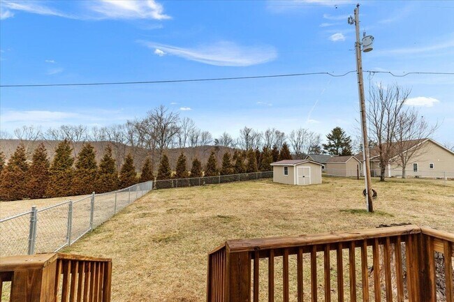 Back Yard - 1210 Stafford Dr