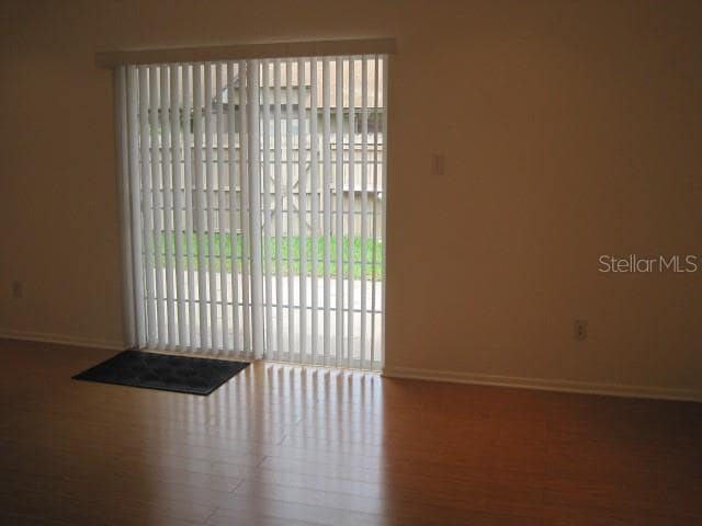 Building Photo - 102 Oakridge Ct