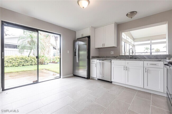 Building Photo - 16737 Pheasant Ct