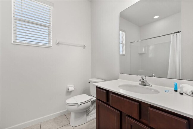 Building Photo - 4486 Monado Dr