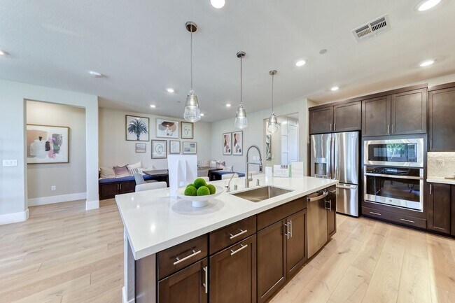 Building Photo - Resort Living, Age Restricted, 55+ Community, 3 Bedroom Home In Northwest Las Vegas