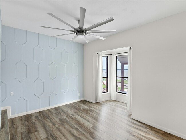 Building Photo - 9524 Watercress Dr