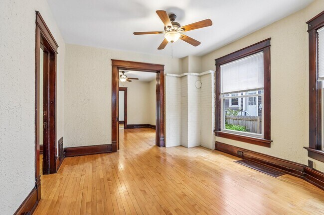 Building Photo - 1660 N Marshall St