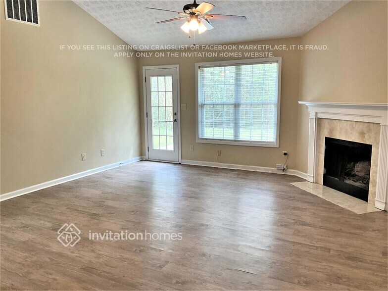 Building Photo - 4279 Duncan Ives Dr