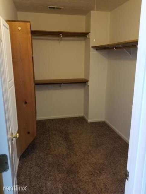 Building Photo - 4 br, 2 bath House - 661 i Deer Oaks Drive