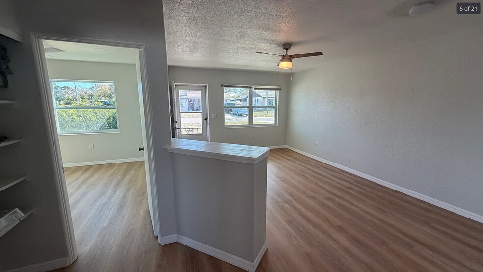 Building Photo - 2268 Palmwood Dr