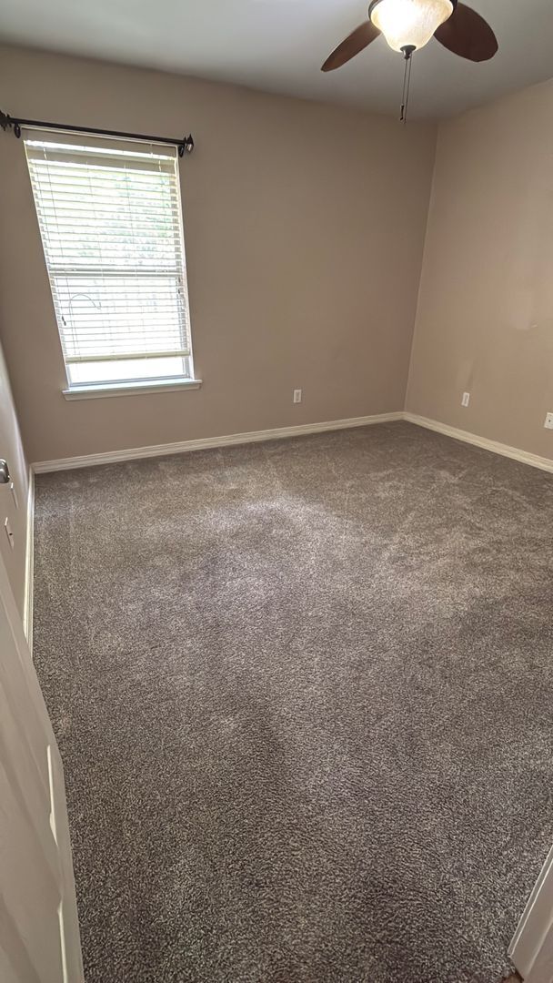 Building Photo - Rental in Shreveport