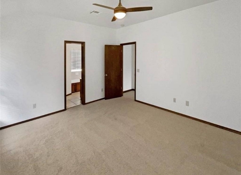 Building Photo - 313 N Shannon Way