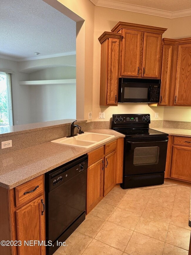 Building Photo - 1439 Barrington Cir