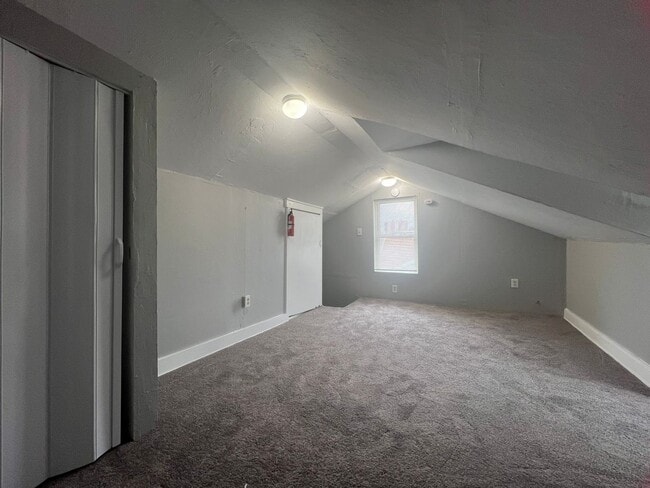 Building Photo - Beautiful 4 Bedroom/ 2 Bath- RENT SPECIAL:...